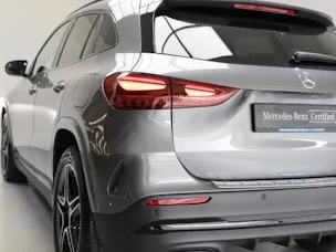 Mercedes-Benz GLA 220 4Matic 8G-DCT