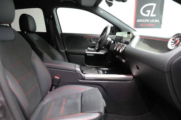 MERCEDES-BENZ GLA 220 4Matic 8G-DCT