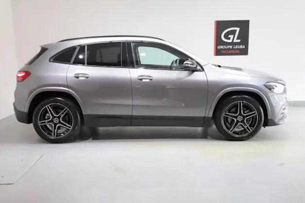 MERCEDES-BENZ GLA 220 4Matic 8G-DCT