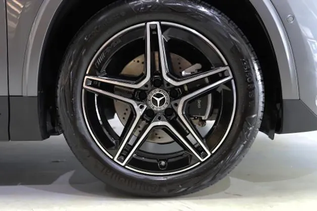 MERCEDES-BENZ GLA 220 4Matic 8G-DCT