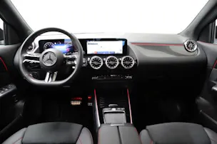Mercedes-Benz GLA 220 4Matic 8G-DCT