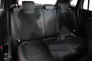 Mercedes-Benz GLA 220 4Matic 8G-DCT