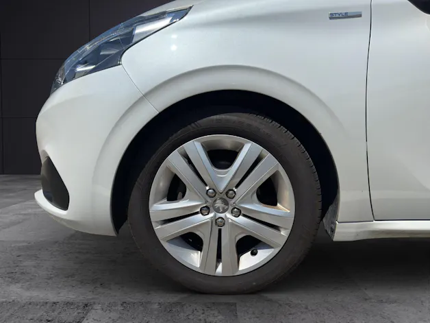 Peugeot 208 1.2 Access