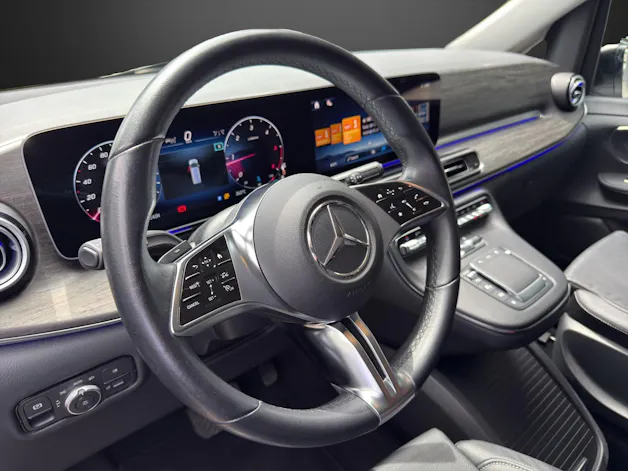 Mercedes-Benz V 250 d lang Avantgarde 4Matic G-Tronic