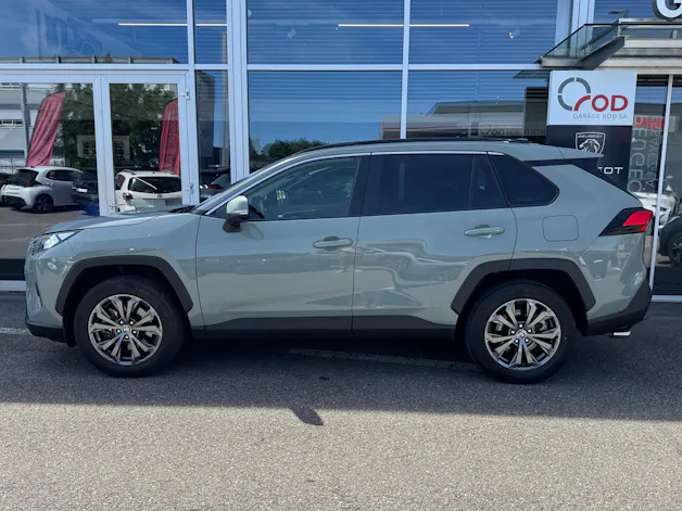 Toyota RAV-4 2.5 HSD Trend e-CVT