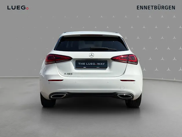 MERCEDES-BENZ A 180 Night Star 7G-DCT
