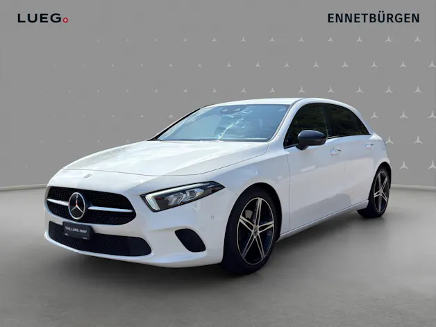 MERCEDES-BENZ A 180 Night Star 7G-DCT