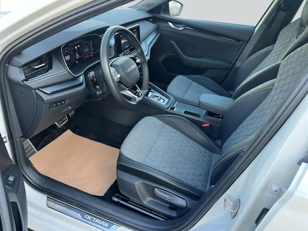 Škoda Octavia Combi 2.0 TSI DSG Sport Line 4x4