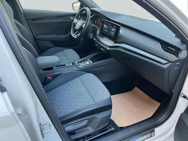 Škoda Octavia Combi 2.0 TSI DSG Sport Line 4x4