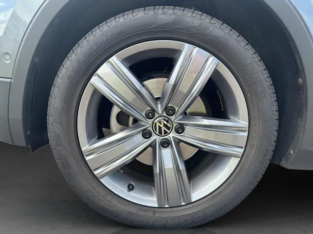VW Tiguan Allspace 2.0 TDI SCR Elegance 4Motion DSG