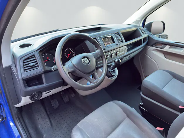 VW T6 2.0 TDI Entry