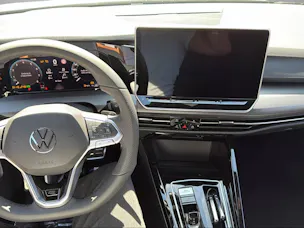 VW Golf 1.5 e TSI mHEV R-Line DSG