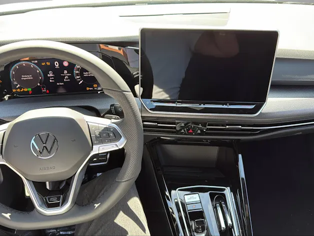 VW Golf 1.5 e TSI mHEV R-Line DSG