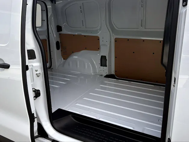 Peugeot Expert 2.2 BlueHDi 150 S&S Standard EAT8