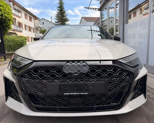 Audi RS3 SPORTBACK 2.5 400 PS TFSI QUATTRO *** RS SCHALENSITZE ***