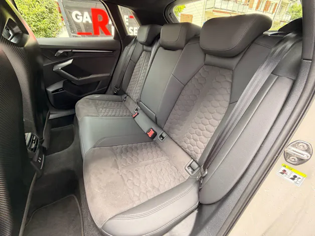 Audi RS3 SPORTBACK 2.5 400 PS TFSI QUATTRO *** RS SCHALENSITZE ***