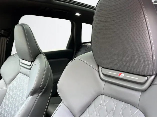 Audi Q6 SUV e-tron quattro 428PS/315kW BEV elektrisch