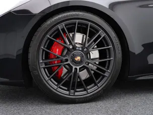 Porsche Panamera GTS