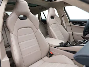 Porsche Panamera GTS