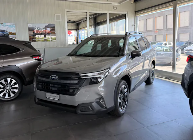 Subaru Forester 2.0i e-Boxer Swiss Plus