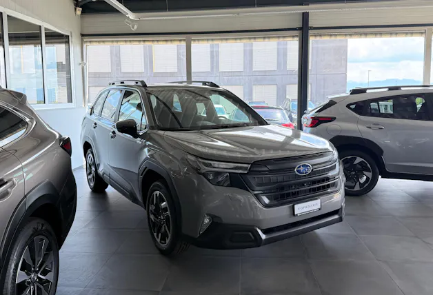Subaru Forester 2.0i e-Boxer Swiss Plus