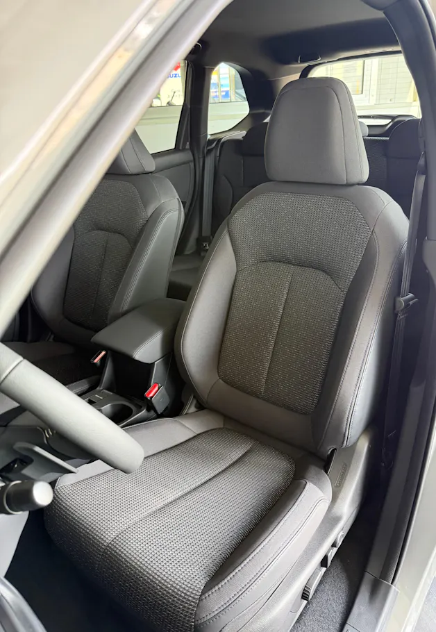 Subaru Forester 2.0i e-Boxer Swiss Plus
