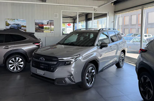 Subaru Forester 2.0i e-Boxer Swiss Plus