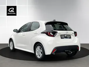 Mazda 2 Hybrid Centre-line