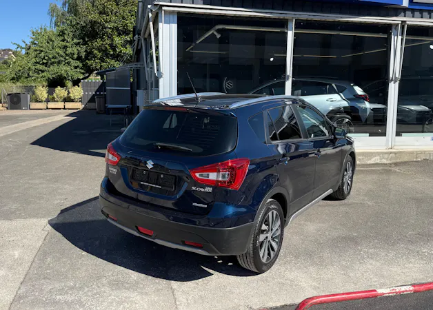 Suzuki SX4 S-Cross 1.4 16V Compact Top 4WD Automatic
