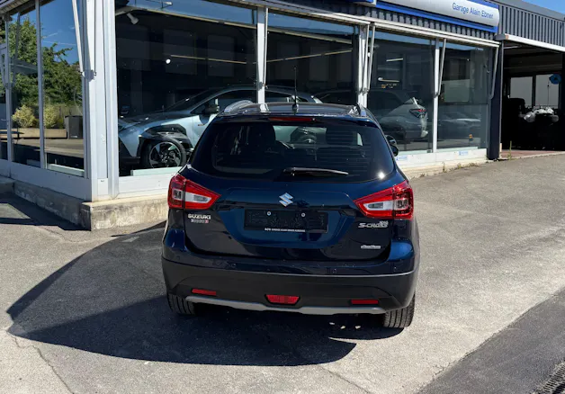 Suzuki SX4 S-Cross 1.4 16V Compact Top 4WD Automatic