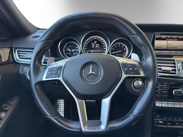 Mercedes-Benz E 63 AMG