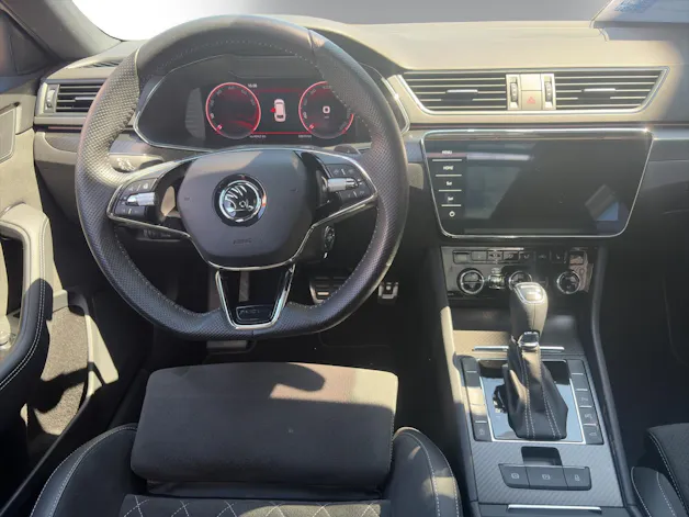 SKODA Superb 2.0 TSI SportL 4x4