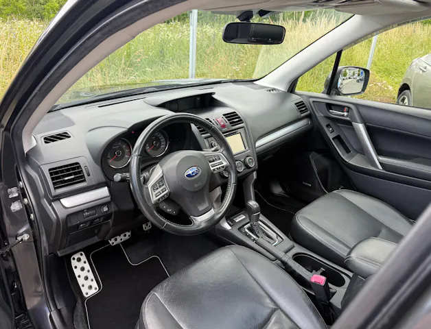 Subaru Forester 2.0XT Luxury Lineartronic