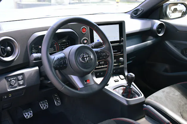 Toyota Yaris 1.6 GR Sport