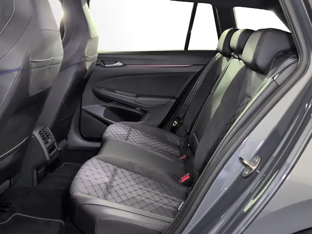 VW Golf Variant 2.0 TSI R-Line DSG 4 Motion