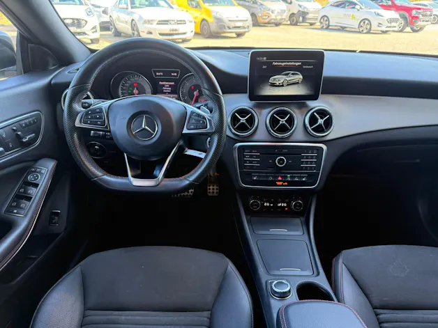 Mercedes-Benz CLA Shooting Brake 250 AMG Line 7G-DCT 4Matic
