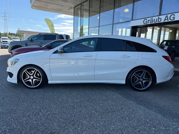 Mercedes-Benz CLA Shooting Brake 250 AMG Line 7G-DCT 4Matic