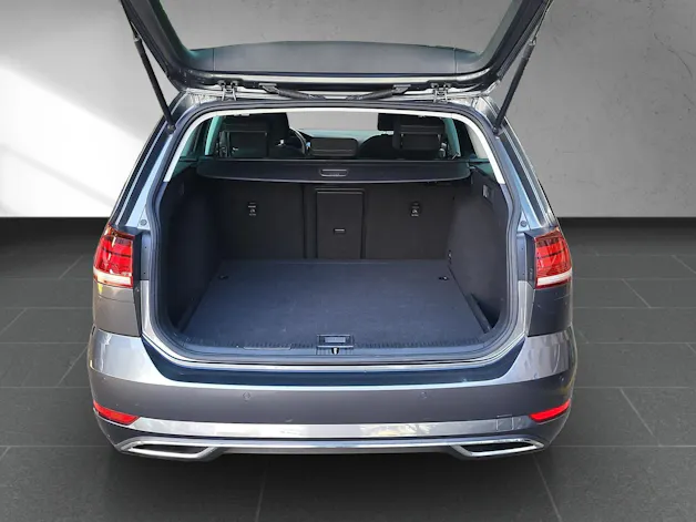 VW Golf Variant Highline 2.0TDI 150PS DSG 4Motion