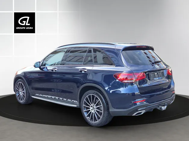Mercedes-Benz GLC 200 AMG Line 4Matic 9G-Tronic