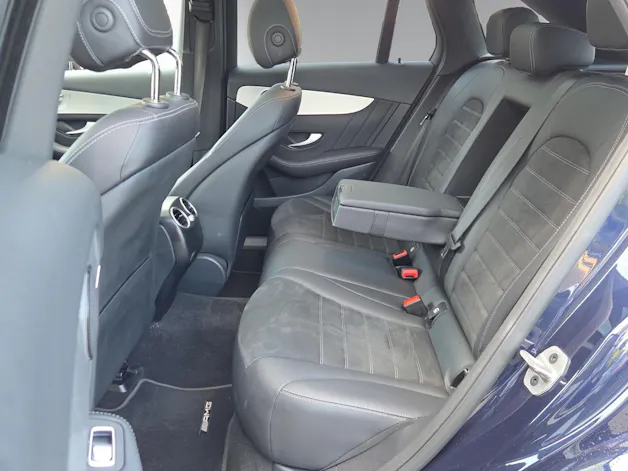 Mercedes-Benz GLC 200 AMG Line 4Matic 9G-Tronic