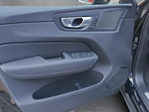 Volvo XC60 T8 eAWD PluginHybrid Plus Dark Geartronic