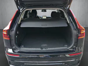 Volvo XC60 T8 eAWD PluginHybrid Plus Dark Geartronic