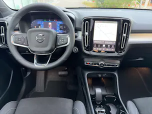 Volvo XC40 2.0 B4 MH Black Edition