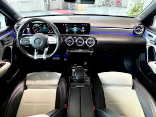 Mercedes-Benz A 200 AMG Line 7G-DCT