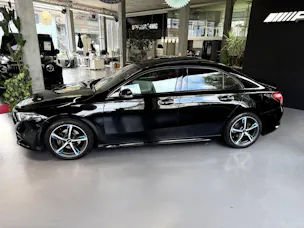 Mercedes-Benz A 200 AMG Line 7G-DCT
