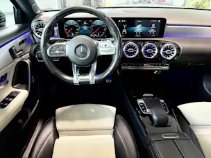 Mercedes-Benz A 200 AMG Line 7G-DCT