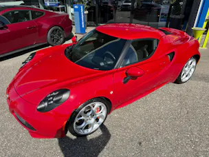 Alfa Romeo 4C 1750 TBi TCT
