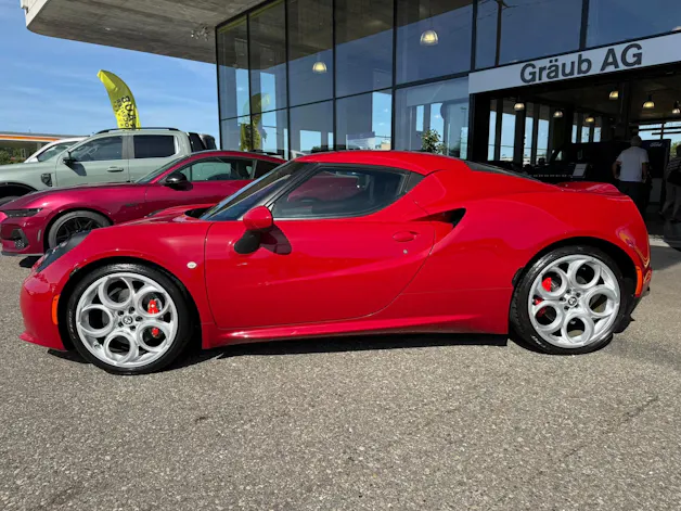Alfa Romeo 4C 1750 TBi TCT