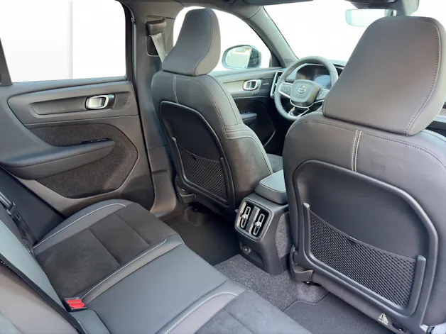Volvo EX40 Twin Black Edition AWD