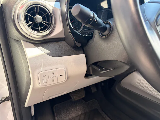 Hyundai i10 1.2 Vertex Automat